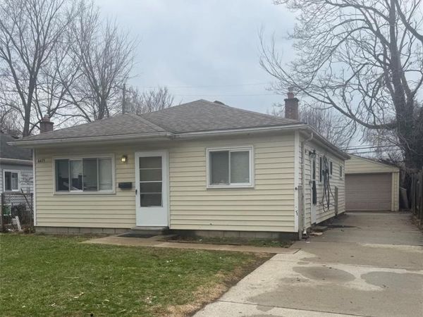 6475 N Highland Street, Dearborn Heights, MI 48127