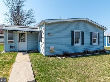 720 CYPRESS COURT, NORTH WALES, PA 19454