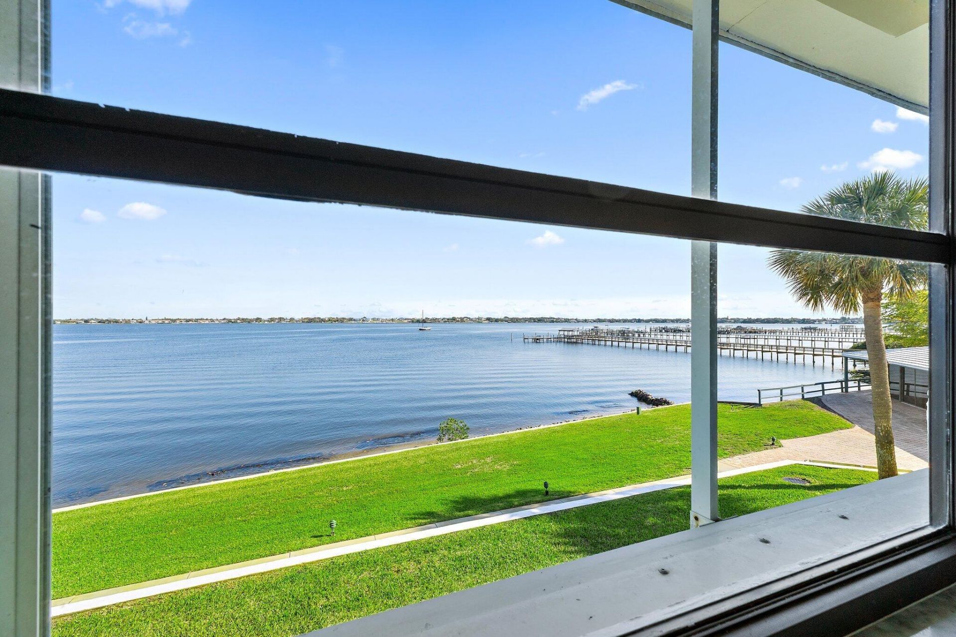 175 SE Saint Lucie Boulevard, Unit E130, Stuart, FL 34996 Photo