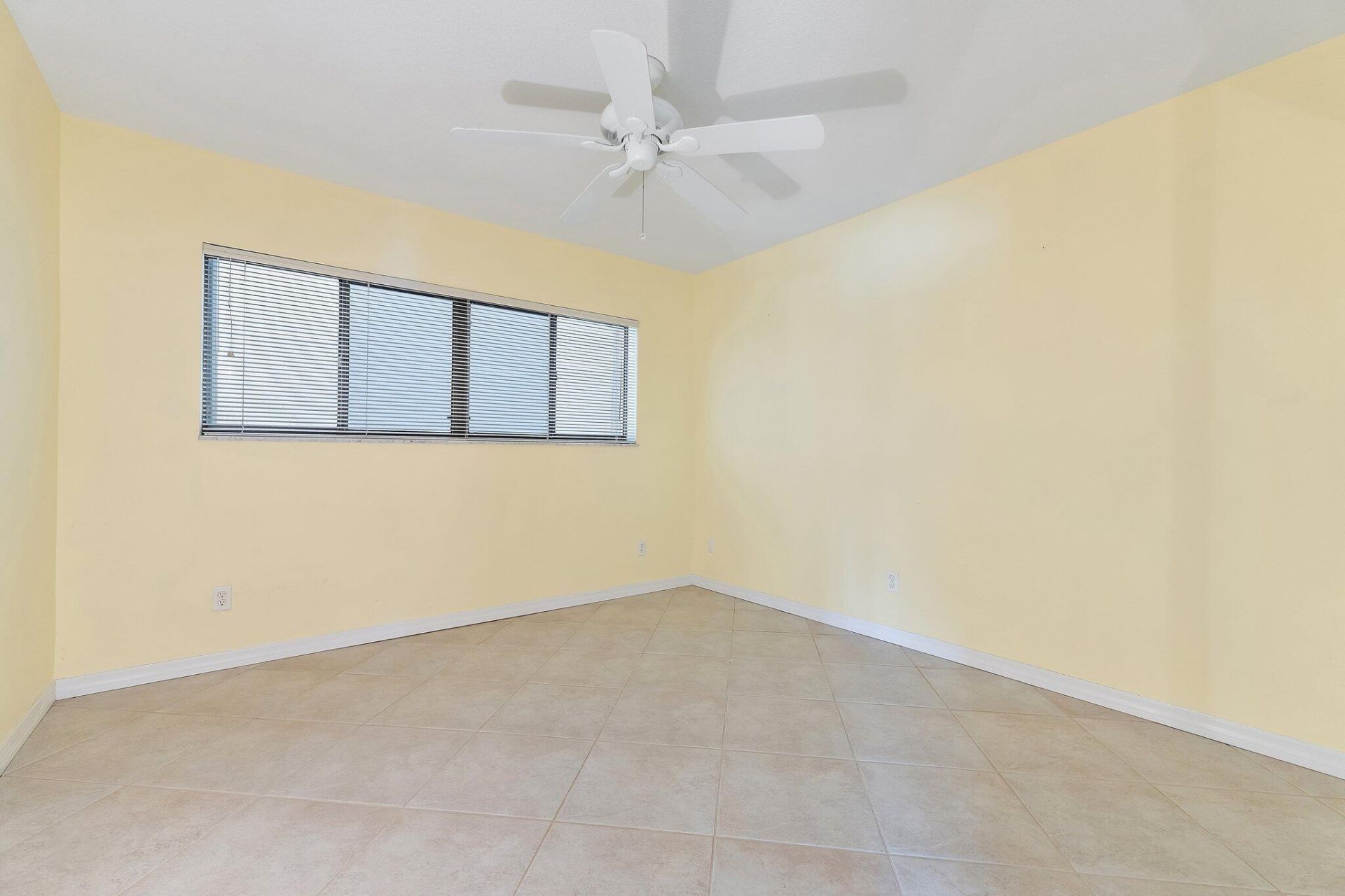 175 SE Saint Lucie Boulevard, Unit E130, Stuart, FL 34996 Photo