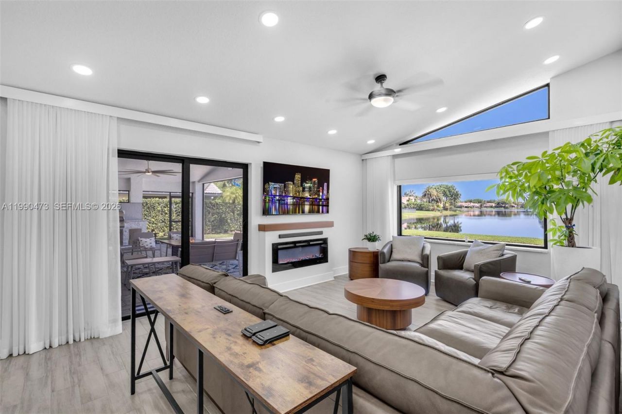 2920 Old Orchard Rd, Davie, FL 33328 Photo