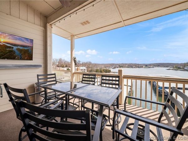 86 Aqua Fin Drive, Unit 4A, Lake Ozark, MO 65049