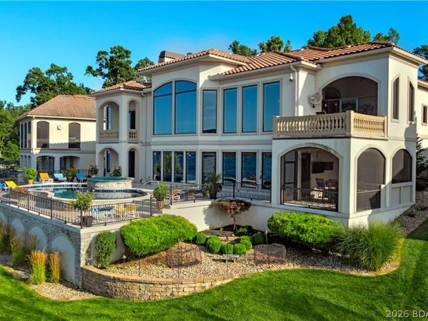 1000 Las Campanas , Porto Cima, MO 65079