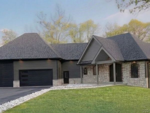 5 Kingsman Drive, Camdenton, MO 65020