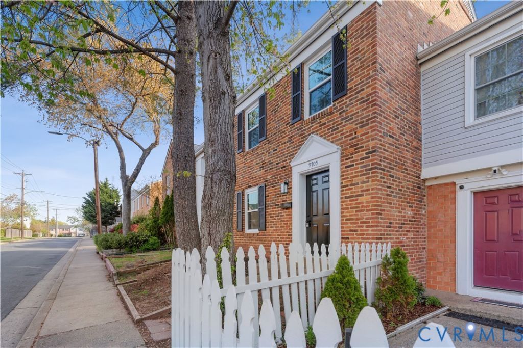 9705 Aspen Place, Manassas, VA 20110 Main Photo