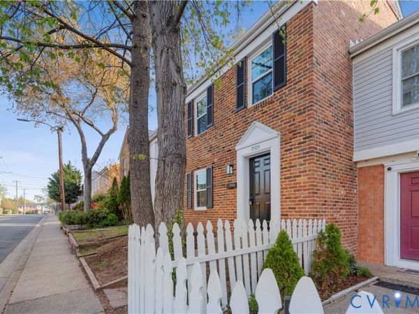 9705 Aspen Place, Manassas, VA 20110