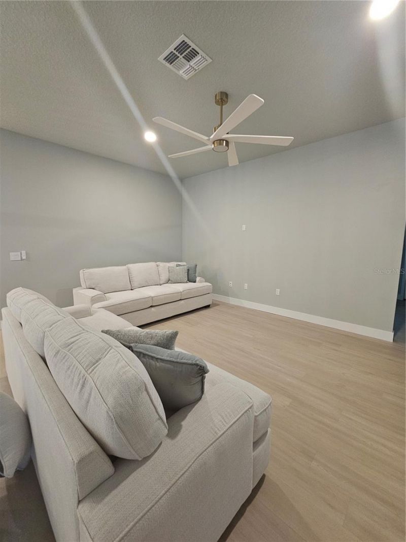 2410 Lake Tiny Road , Deltona, FL 32738 Photo