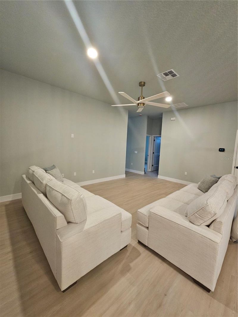 2410 Lake Tiny Road , Deltona, FL 32738 Photo