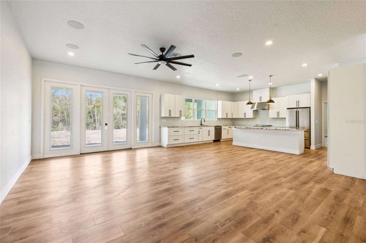 351 Mitnik Drive, Deltona, FL 32738 Photo