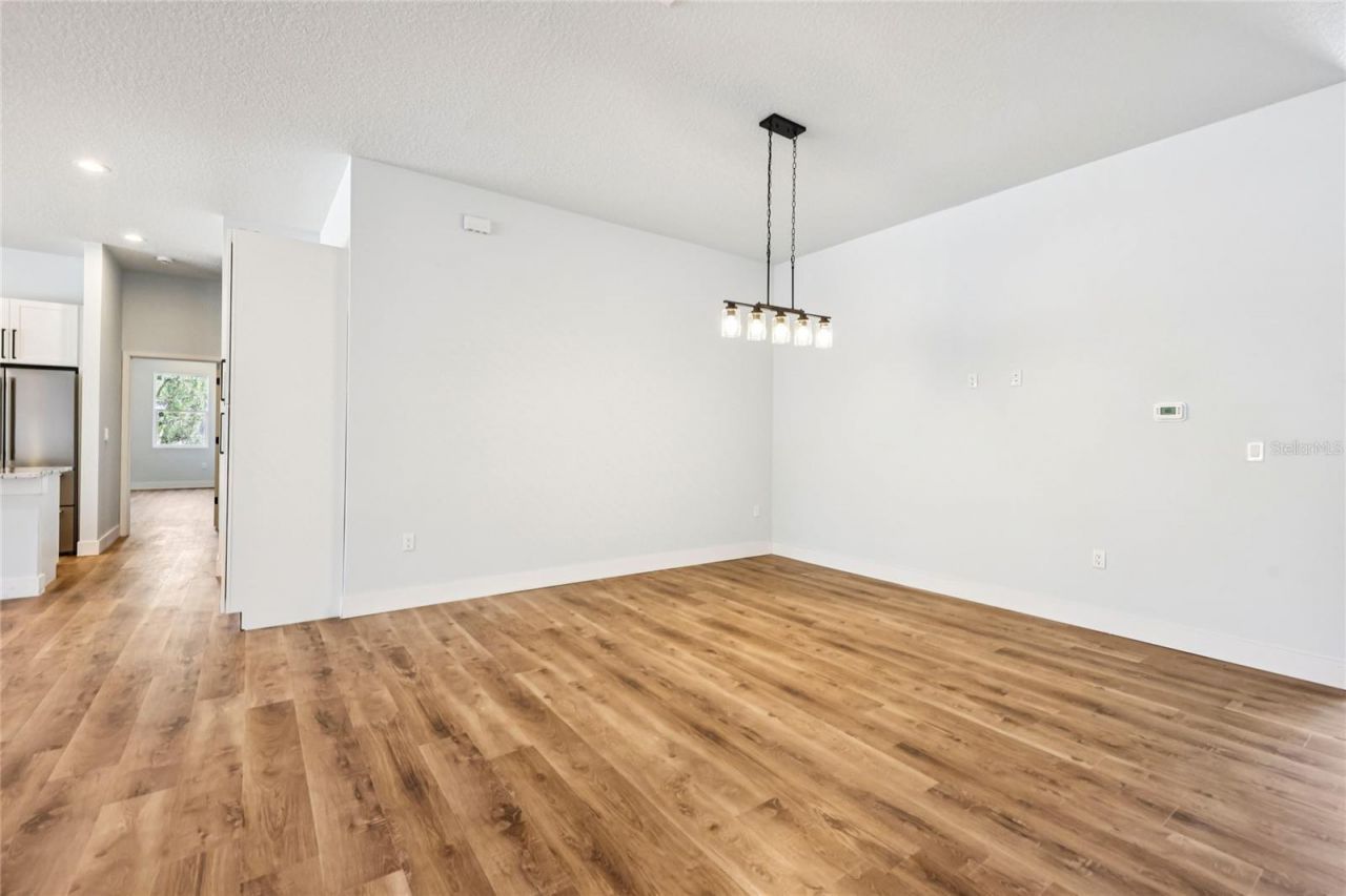 351 Mitnik Drive , Deltona, FL 32738 Photo