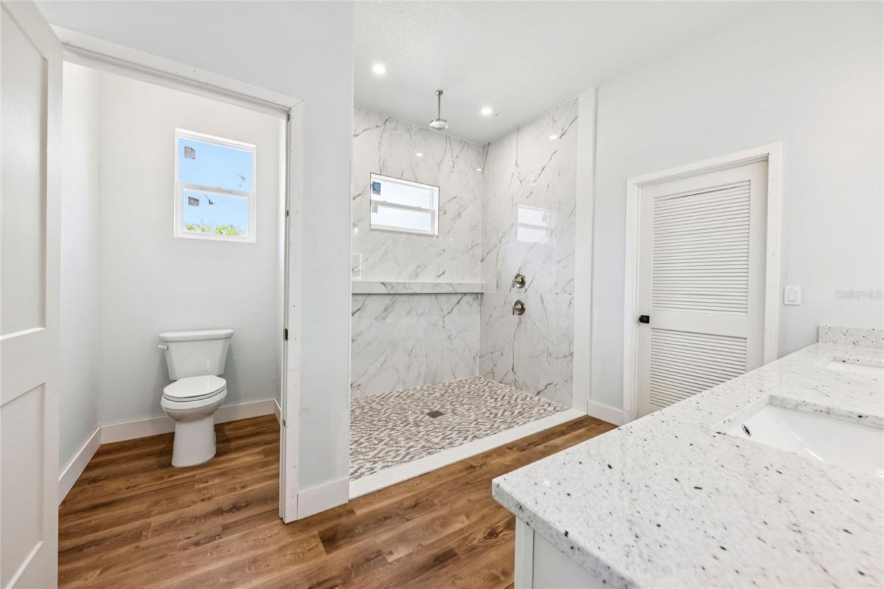 351 Mitnik Drive, Deltona, FL 32738 Photo