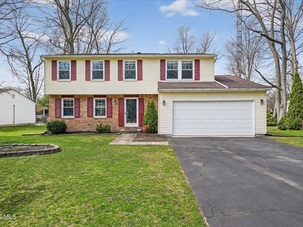 4541 Sheringham Lane, Sylvania, OH 43560