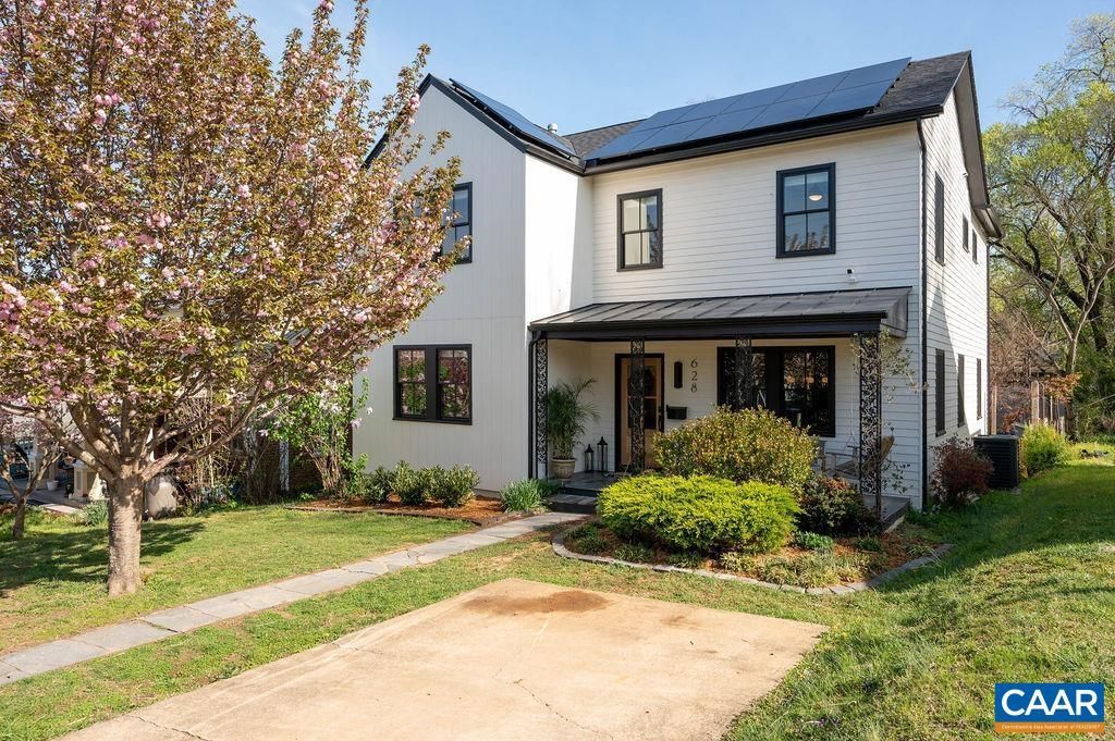 628 Blenheim Ave, Charlottesville, VA 22902 Main Photo