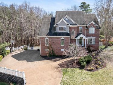 108 BEAR ISLAND PKWY, Zion Crossroads, VA 22942