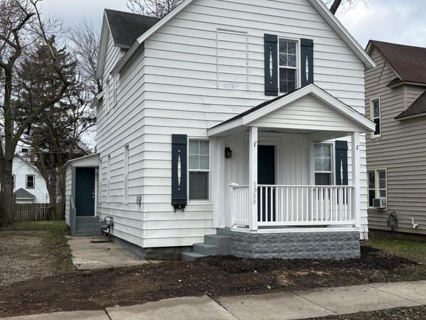 1955 Hendricks Avenue SW, Wyoming, MI 49509