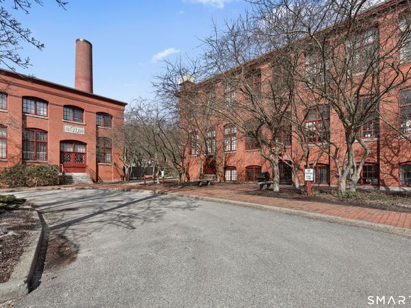 839 Main, Unit 40, Torrington, CT 06790