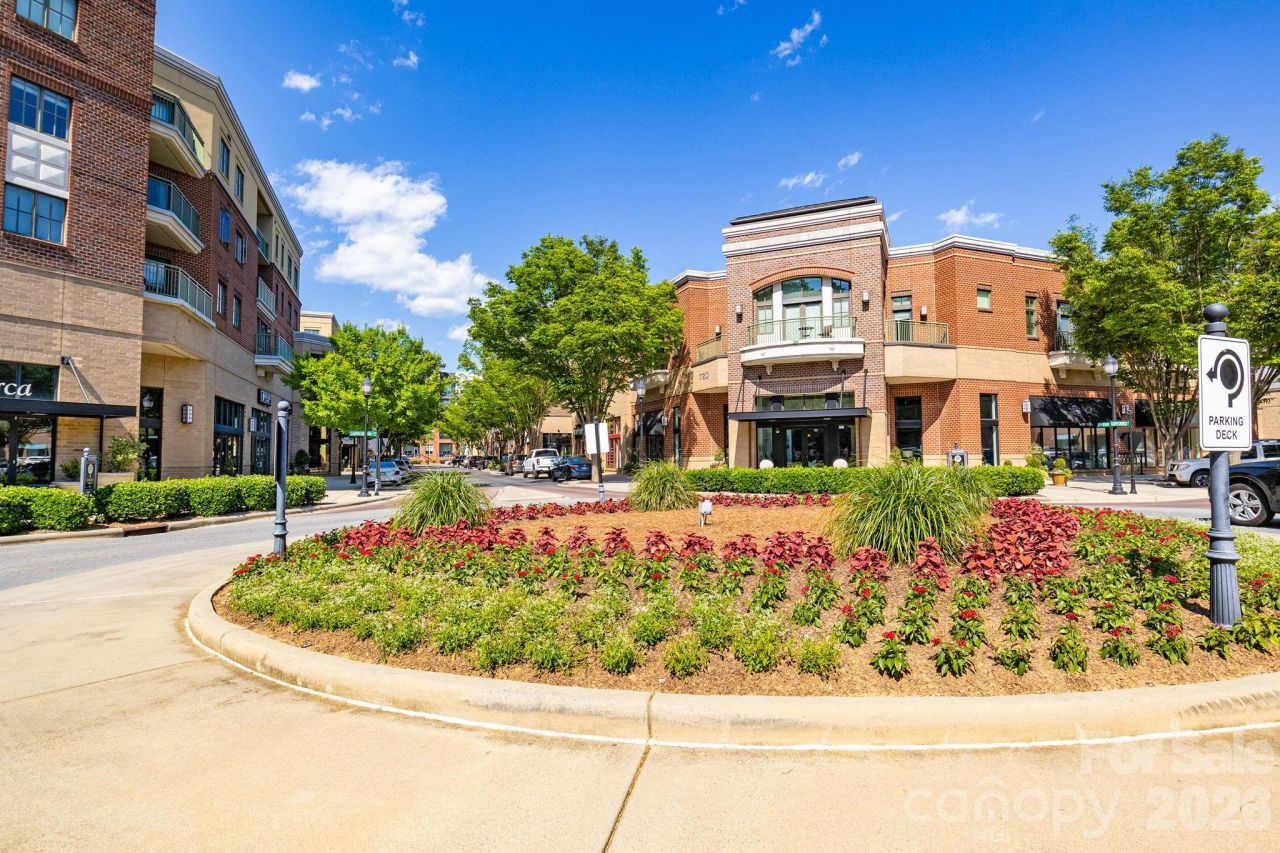 721 Governor Morrison Street , Unit 508, Charlotte, NC 28211 Main Photo