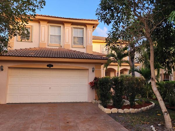 10530 Galleria Street, Wellington, FL 33414