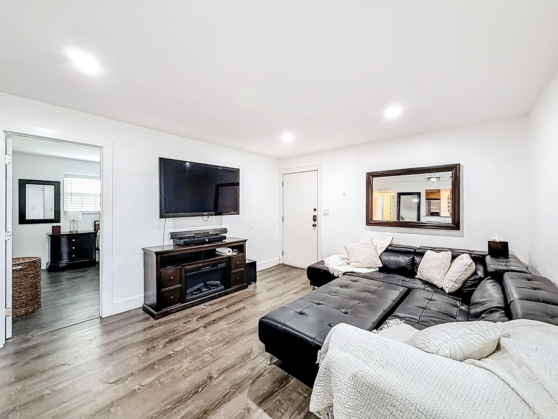 305 SE 11th Avenue, Pompano Beach, FL 33060 Photo