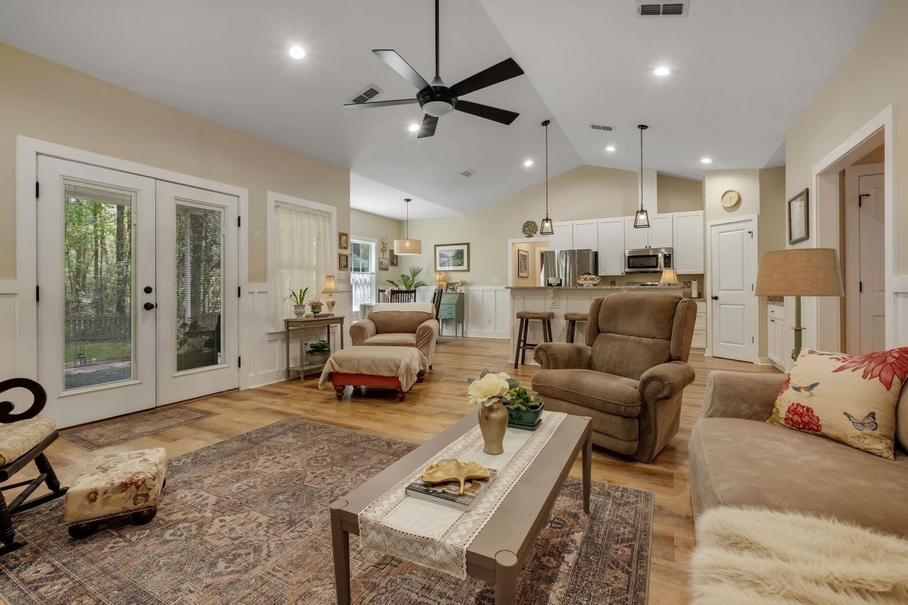 81 E Deer Pass, Havana, FL 32333 Photo