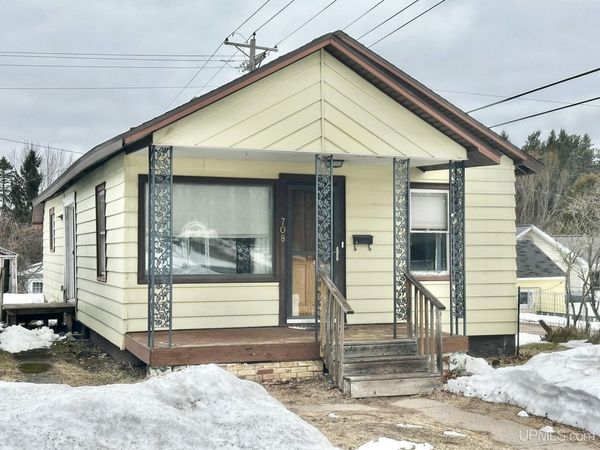 708 Edsel Street, Kingsford, MI 49802