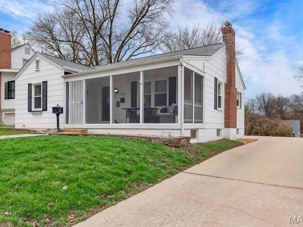 1915 McNair Place, St Charles, MO 63301