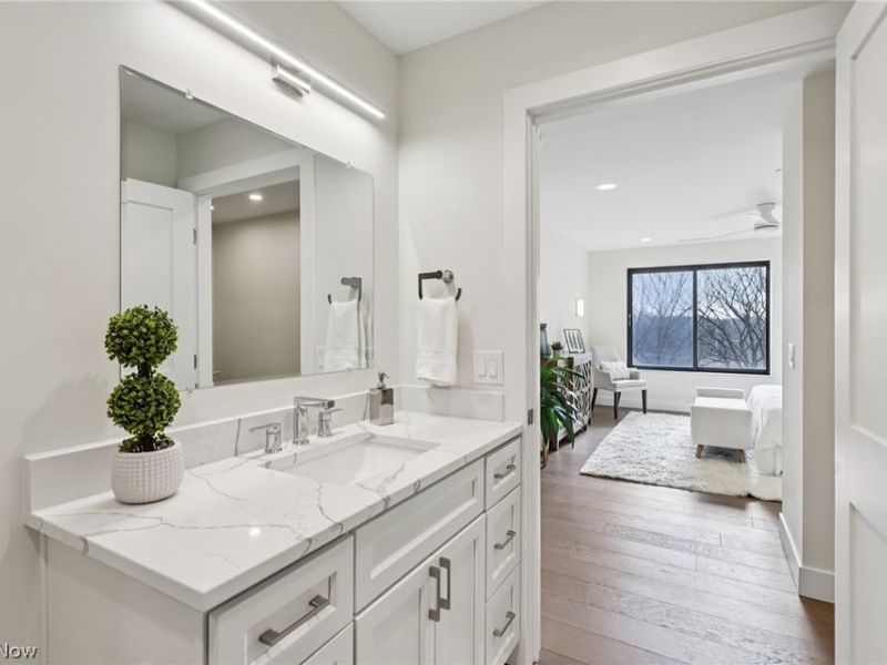 27500 Cedar Road, Unit 804, Beachwood, OH 44122 Photo 28