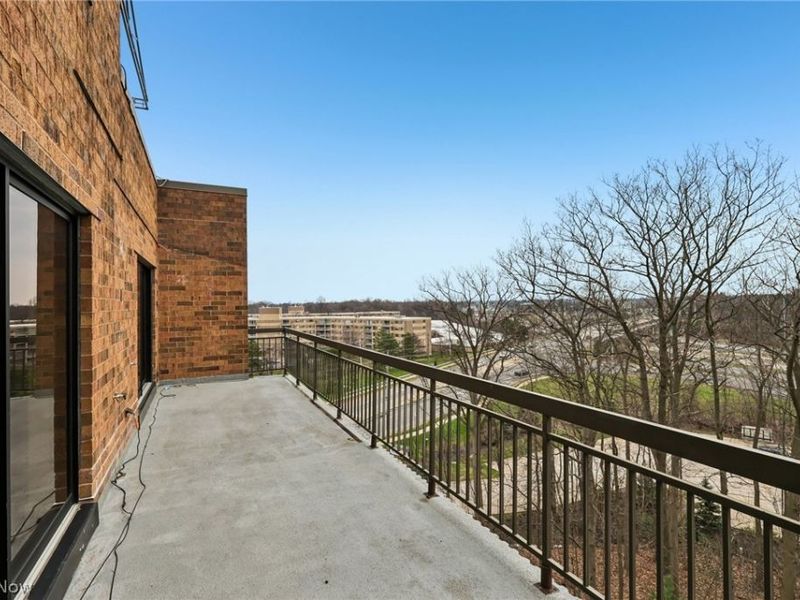 27500 Cedar Road, Unit 804, Beachwood, OH 44122 Photo 37