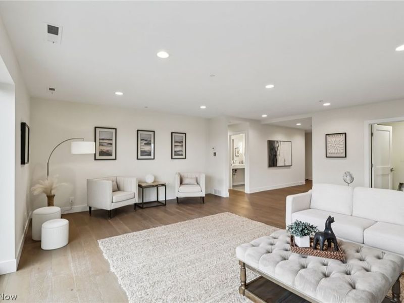 27500 Cedar Road, Unit 804, Beachwood, OH 44122 Photo 8