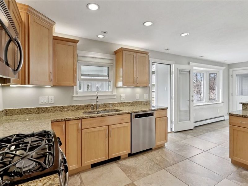 12640 Rockhaven Road, Chesterland, OH 44026 Photo 9