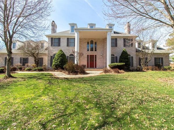 1360 Snowberry Lane, Medina, OH 44256