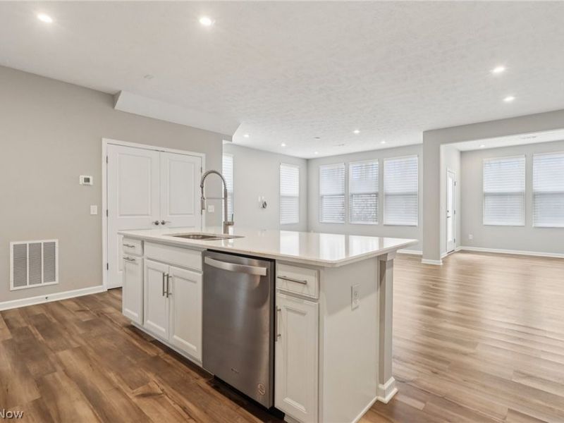 27843 Ironwood Court, Westlake, OH 44145 Photo 9