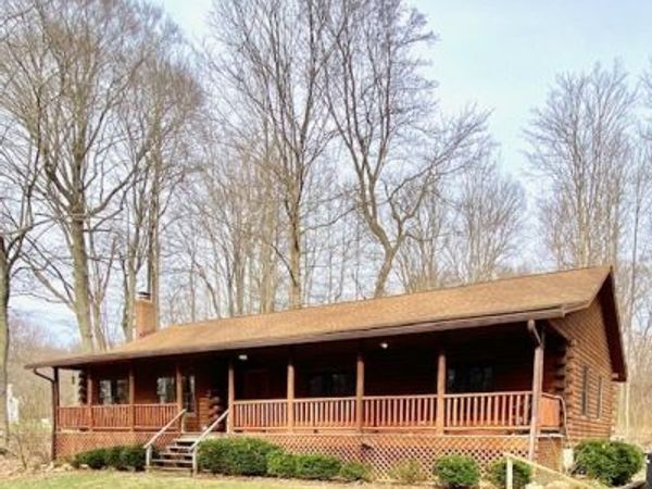 17575 Wing Road, Chagrin Falls, OH 44023