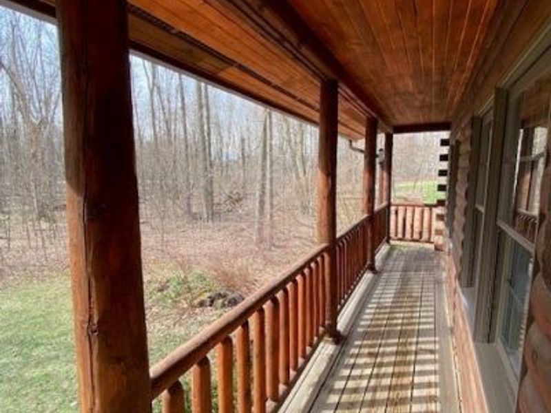 17575 Wing Road, Chagrin Falls, OH 44023 Photo 4