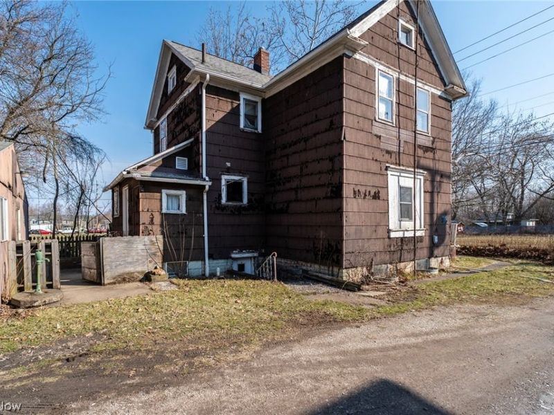 90 N Mahoning Avenue, Alliance, OH 44601 Photo 20