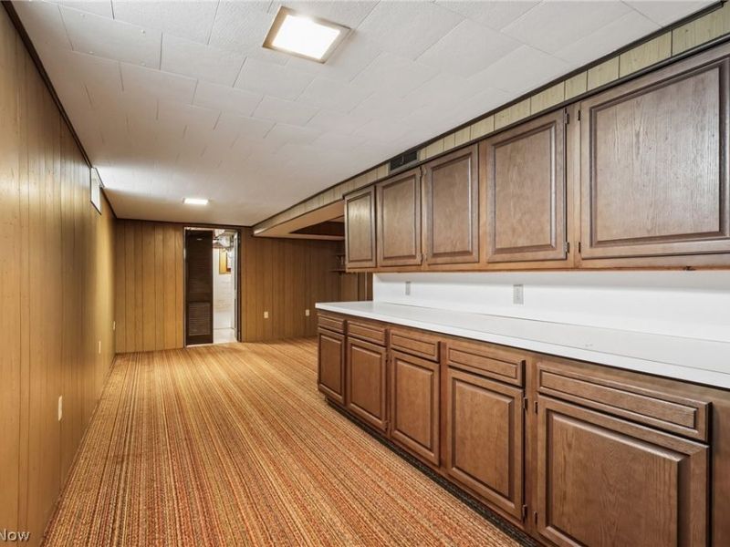 827 Summit Street SW, North Canton, OH 44720 Photo 15