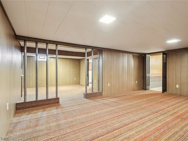 827 Summit Street SW, North Canton, OH 44720 Photo 18