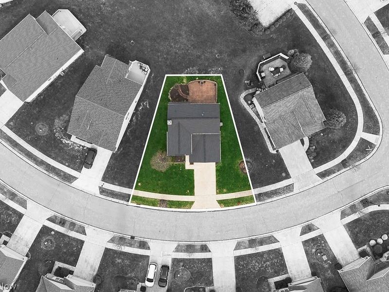 1718 Lockwood Oval, Twinsburg, OH 44087 Photo 34