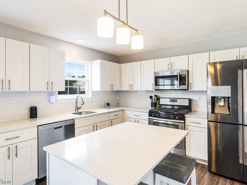 1718 Lockwood Oval, Twinsburg, OH 44087 Photo 6