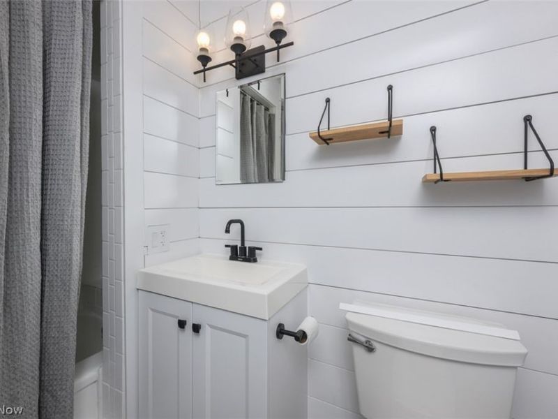 5210 Sibila Road NW, Canton, OH 44718 Photo 12