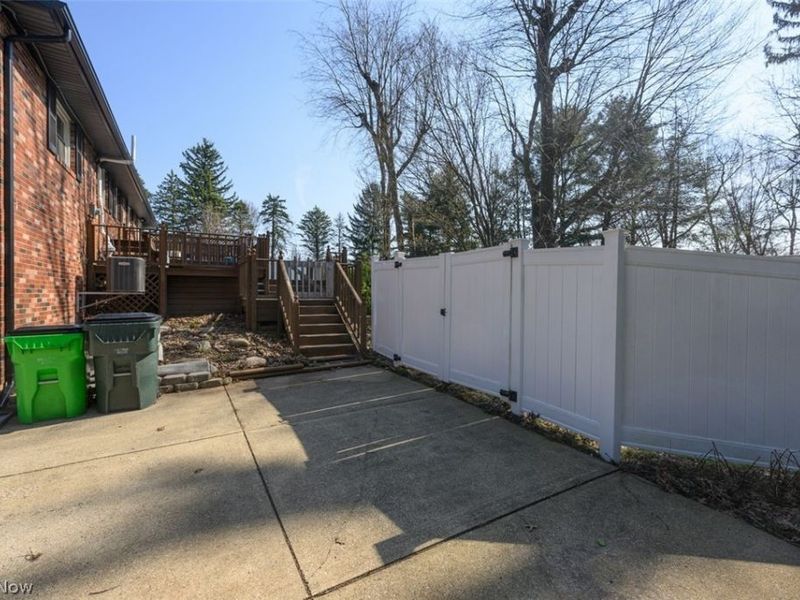 5210 Sibila Road NW, Canton, OH 44718 Photo 35