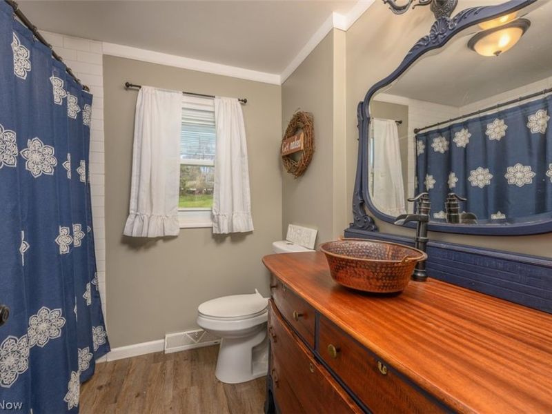 2108 Devonshire Drive NW, Canton, OH 44708 Photo 12