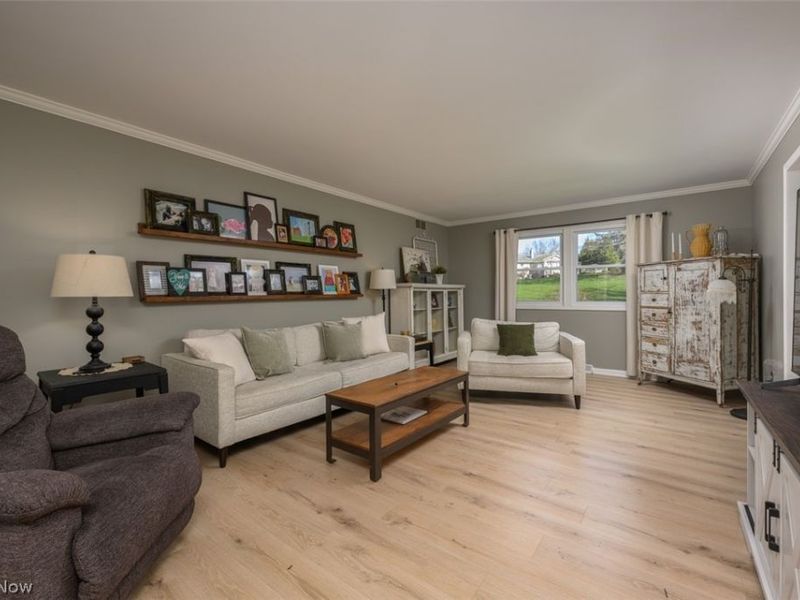 2108 Devonshire Drive NW, Canton, OH 44708 Photo 7