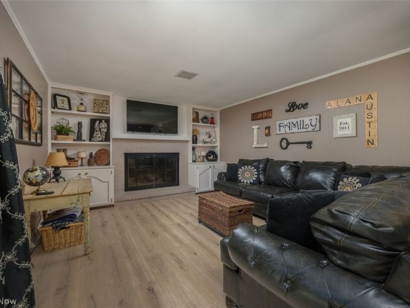 2108 Devonshire Drive NW, Canton, OH 44708 Photo 9