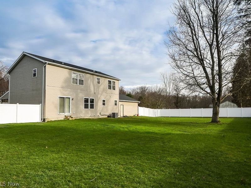 7011 Richwood Drive, North Kingsville, OH 44030 Photo 5