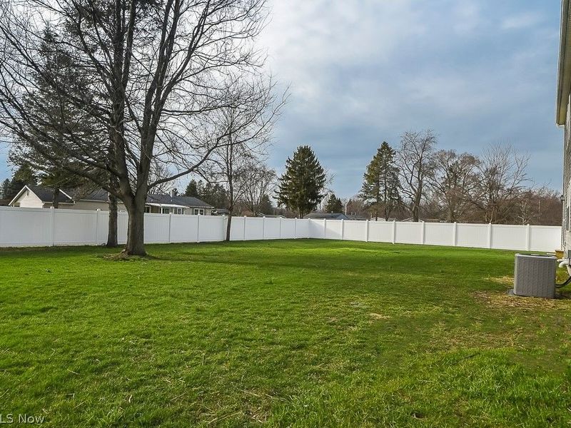 7011 Richwood Drive, North Kingsville, OH 44030 Photo 8