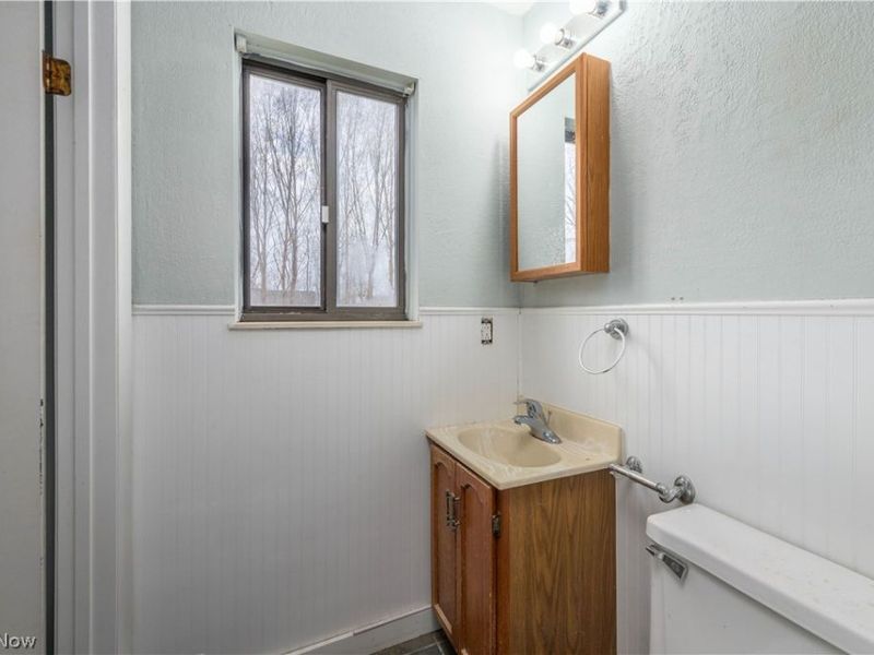 4250 Abbe Road, Sheffield Village, OH 44054 Photo 10