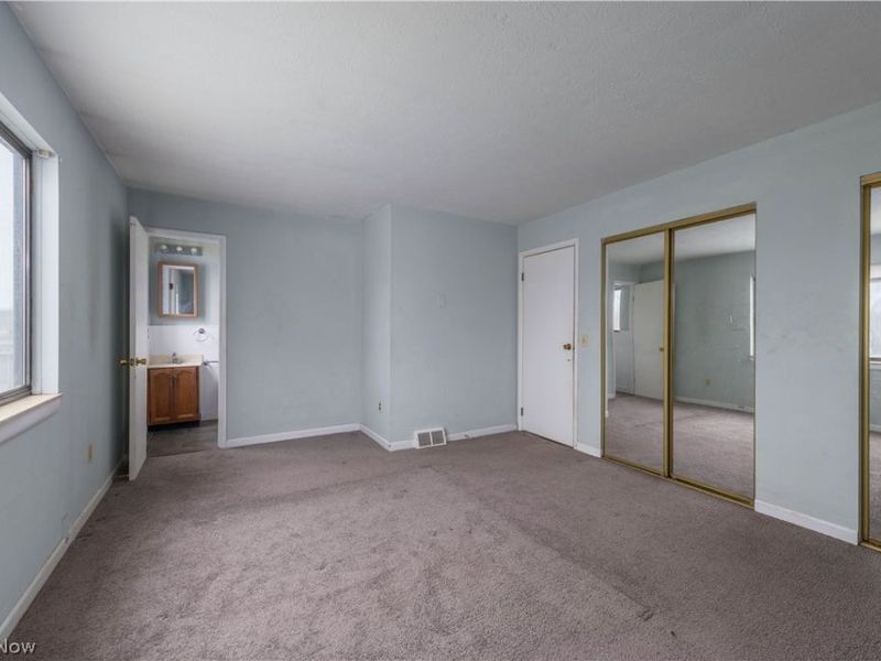 4250 Abbe Road, Sheffield Village, OH 44054 Photo 15