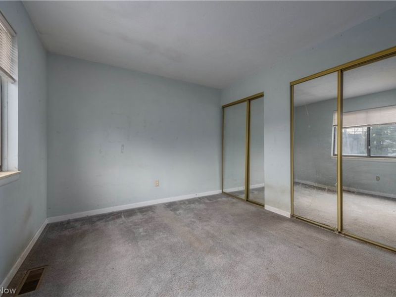 4250 Abbe Road, Sheffield Village, OH 44054 Photo 17