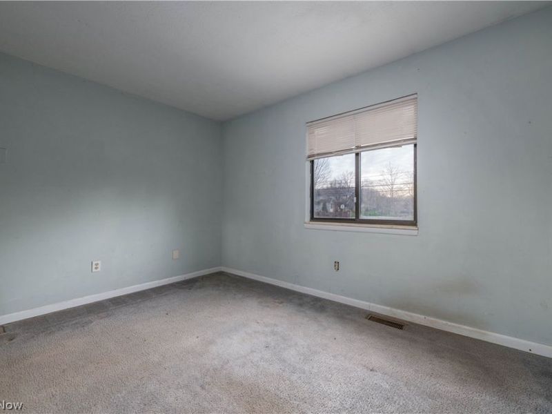 4250 Abbe Road, Sheffield Village, OH 44054 Photo 18